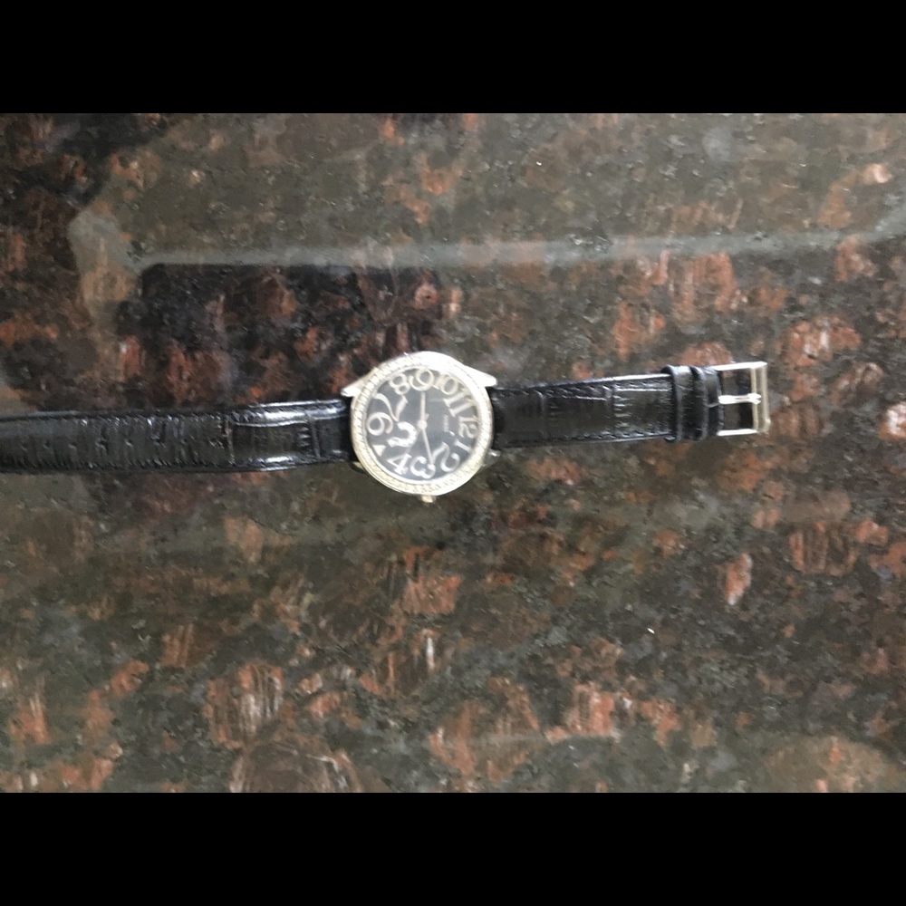 Watch - Picture 6 of 8